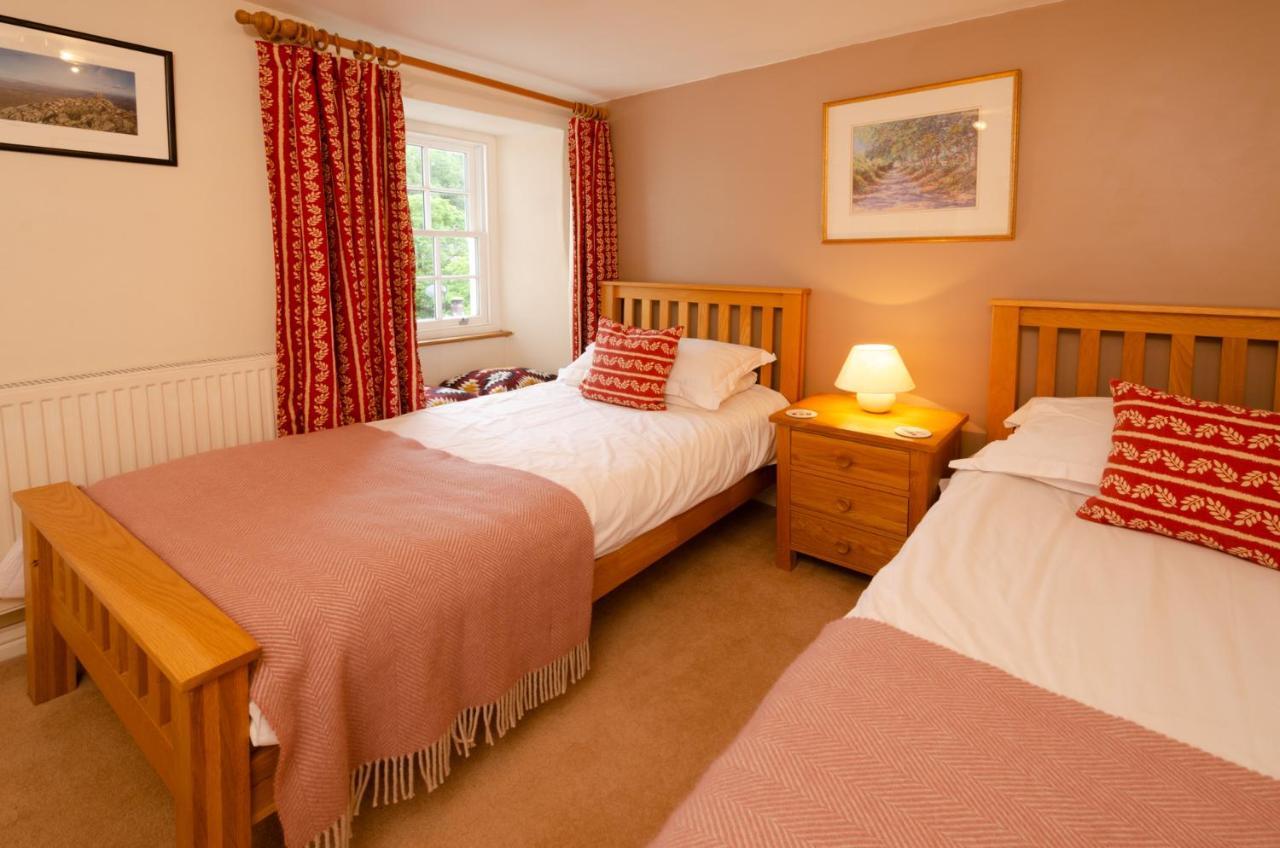 Peggy Hill Ambleside